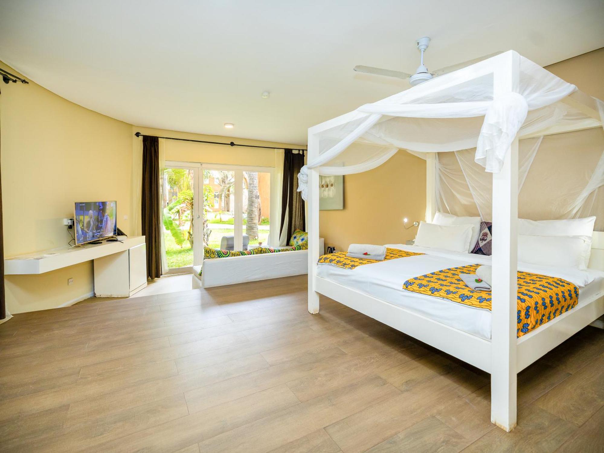 Balafon Beach Resort (Adults Only) Kololi Exterior foto