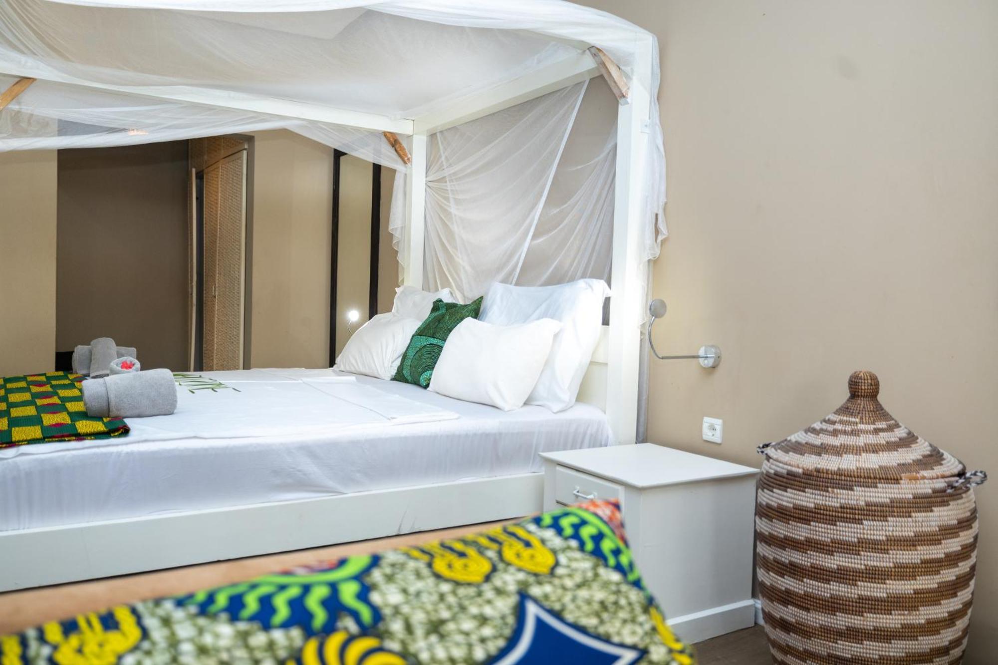 Balafon Beach Resort (Adults Only) Kololi Exterior foto